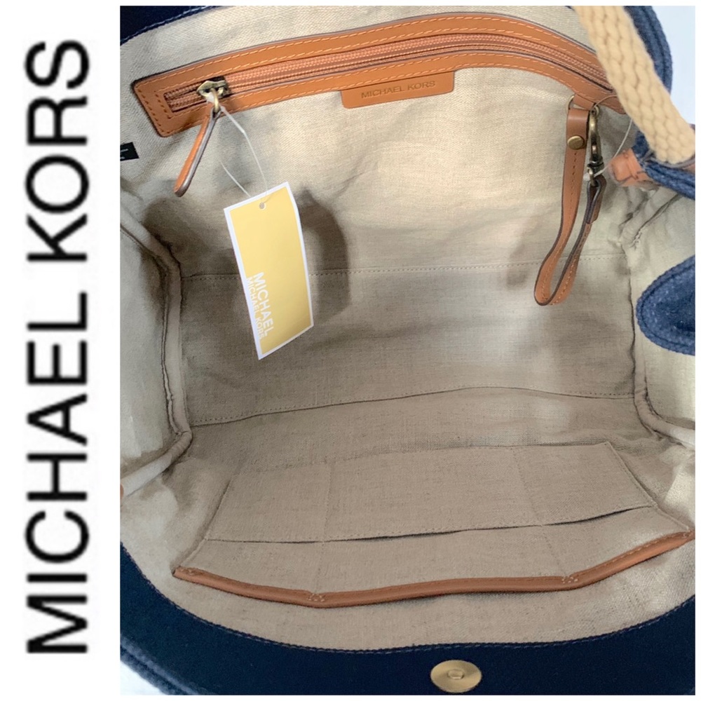 NWT authentic MK large Isla grab bag navy tan - Picture 5 of 5